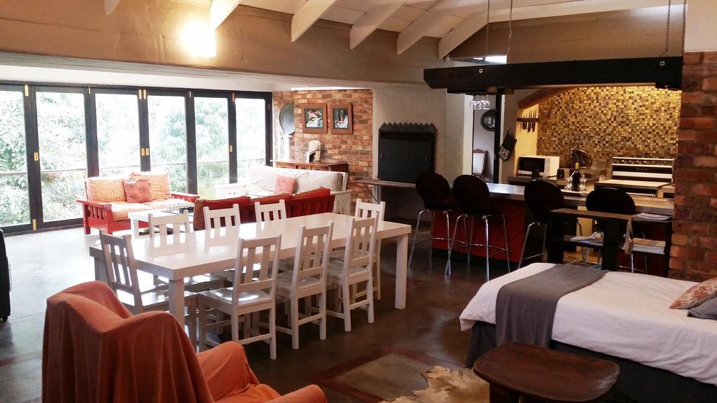 Hornbill House Self Catering Accommodation هيرمانوس الغرفة الصورة