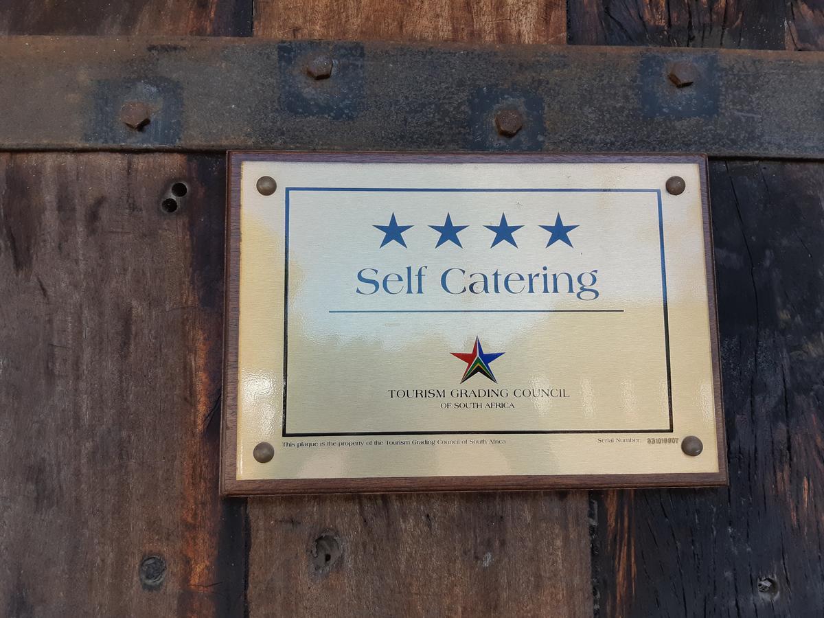 Hornbill House Self Catering Accommodation هيرمانوس المظهر الخارجي الصورة